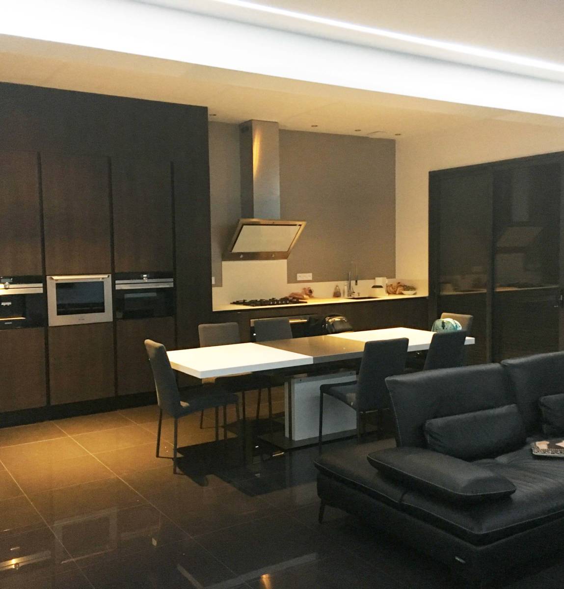 Cuisine ouverte sur salon