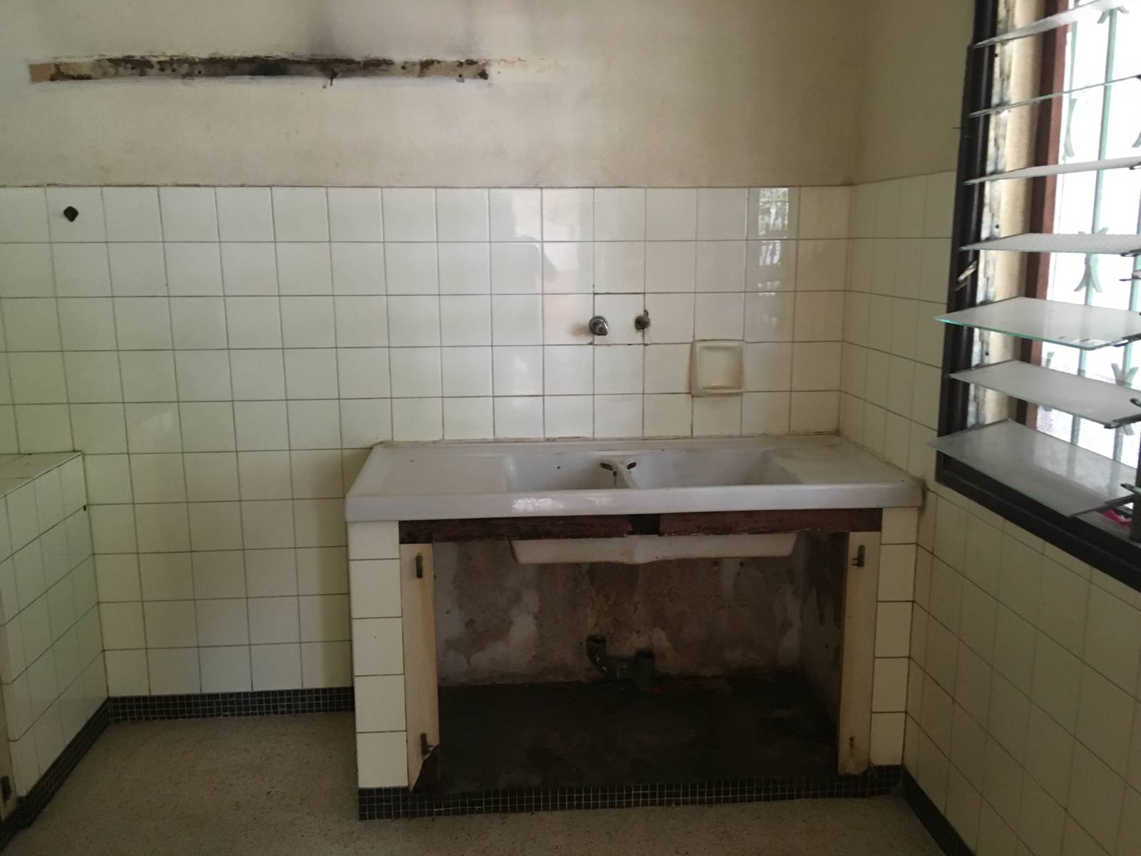 Gros travaux d’aménagement d’une villa sur Abidjan, en Côte d’Ivoire