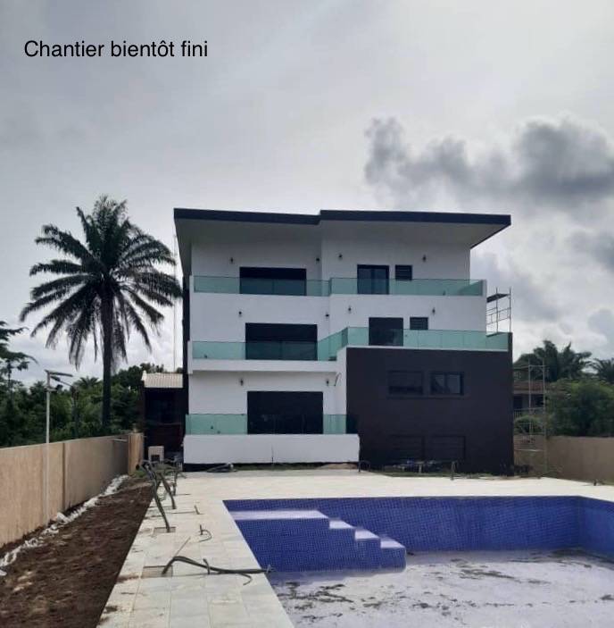 3 villas en cascade Abidjan