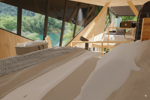 Vu de la Forêt depuis son lit le luxe d'une tiny house