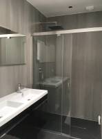 Salle de bain contemporaine