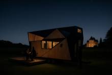 Tiny house, un toit panoramique ouvert sur les étoiles